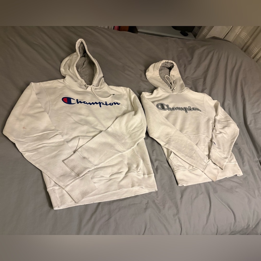 2 men sz small Champion White Logo Pullover Hoodie - Pair